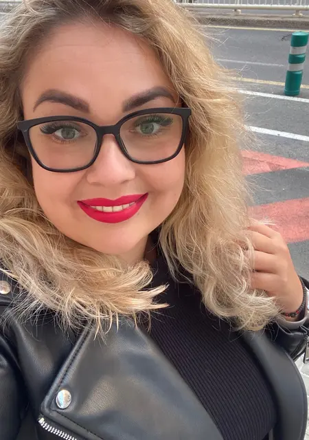 Krisluis из Валенсии, мне 37, познакомлюсь для приятного времяпровождения