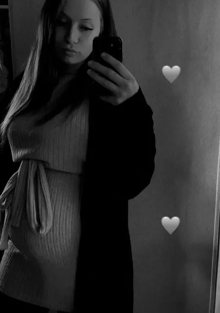 Sofie из Праги, мне 18, познакомлюсь для открытые отношения