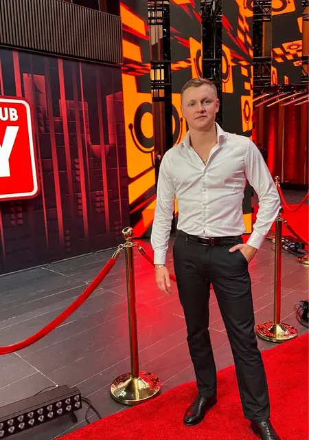 Данил из Бали, мне 27, познакомлюсь для открытые отношения