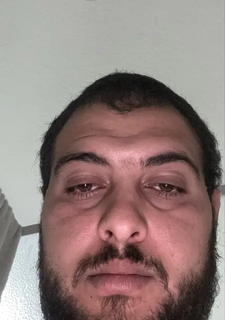 Daniel из Ильзеде, мне 28, познакомлюсь на одну ночь