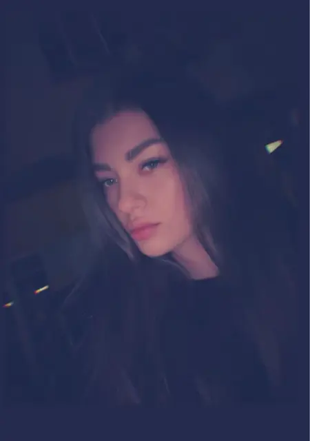 Я Adelina, 23, из Кишинёва, ищу знакомство для общения