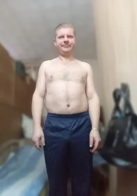 Александр из Могилёва, мне 42, познакомлюсь без обязательств