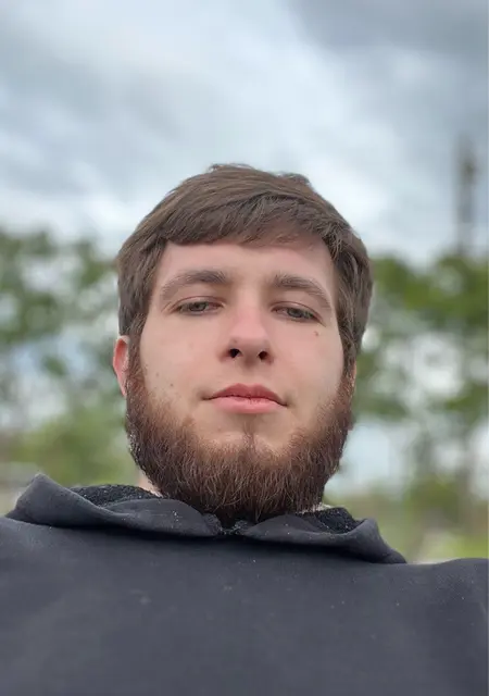 Я Alex, 25, знакомлюсь без обязательств в Сумах