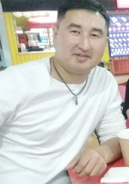 Я Димаш, 32, знакомлюсь для вирта в Талдыкоргане