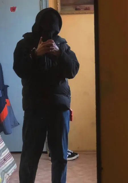 Я Ваня, 19 років, знайомлюсь для вірт у Мене