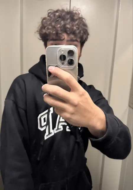 Maks из Варшавы, ищу на сайте общение