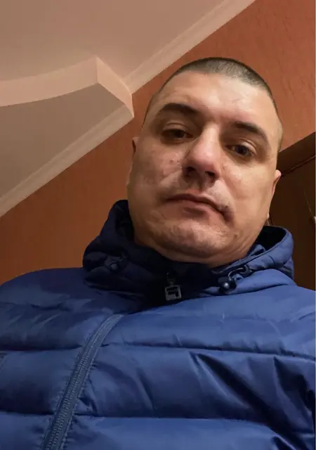 Андрей из Василькова, мне 35, познакомлюсь для постоянных отношений