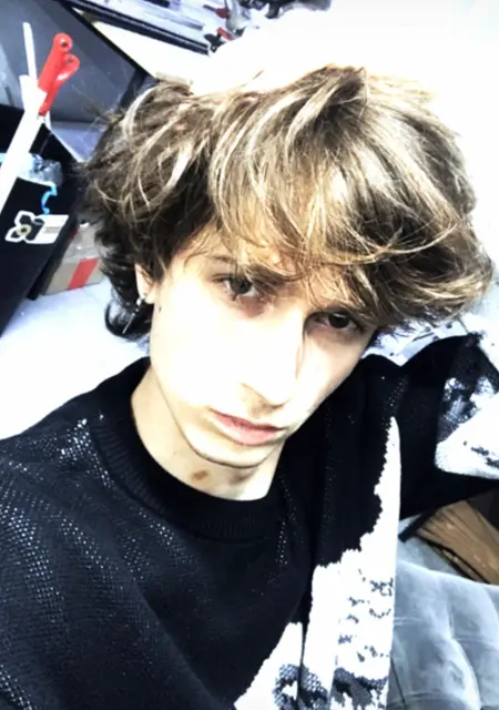 Роман из Львова, мне 20, познакомлюсь для вирта