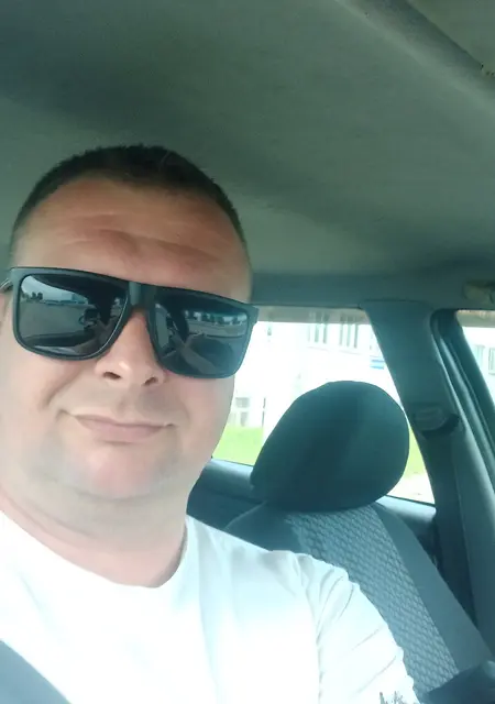 Николай из Могилёва, мне 40, познакомлюсь для постоянных отношений