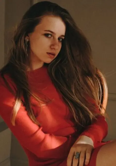 Мария из Першотравенска, мне 23, познакомлюсь без обязательств