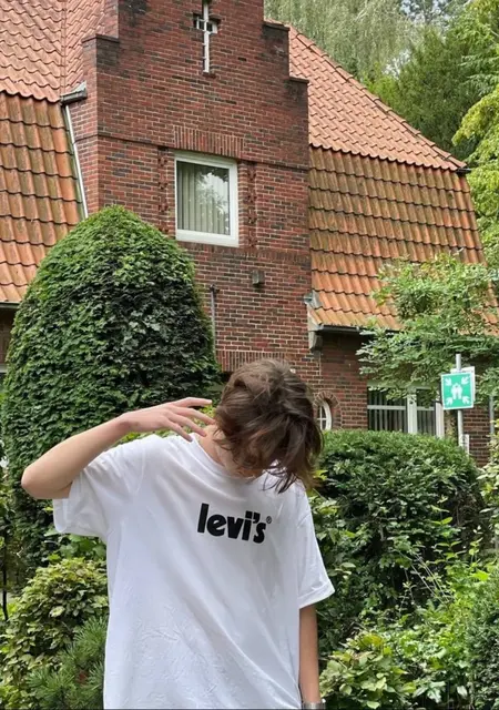 Я Egor, 21, из Бремена, ищу знакомство для открытые отношения