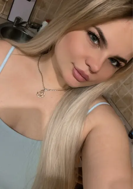 Алина з Одеси, шукаю на сайті знайомства без зобов'язань