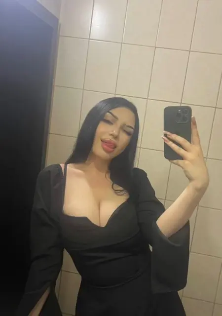 Я Кристина, 20, знакомлюсь для общения в Париже