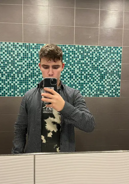 Я Kuba, 19, знакомлюсь без обязательств в Лодзе