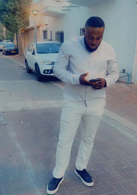 Felix из Тель-авива, ищу на сайте постоянные отношения