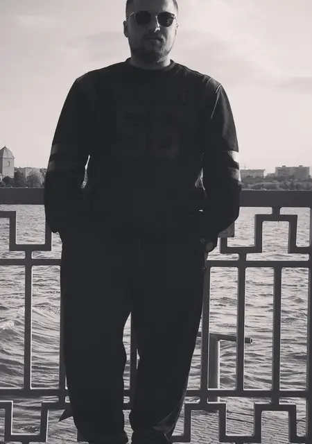 Я Angelo, 36, из Киева, ищу знакомства без обязательств