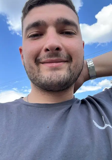 Сергей з Нова Каховка, шукаю на сайті вірт