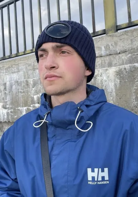 Я Андрій, 24, знакомлюсь для постоянных отношений в Виннице
