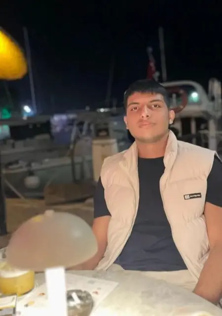 Yusuf Can из Измира, ищу на сайте постоянные отношения