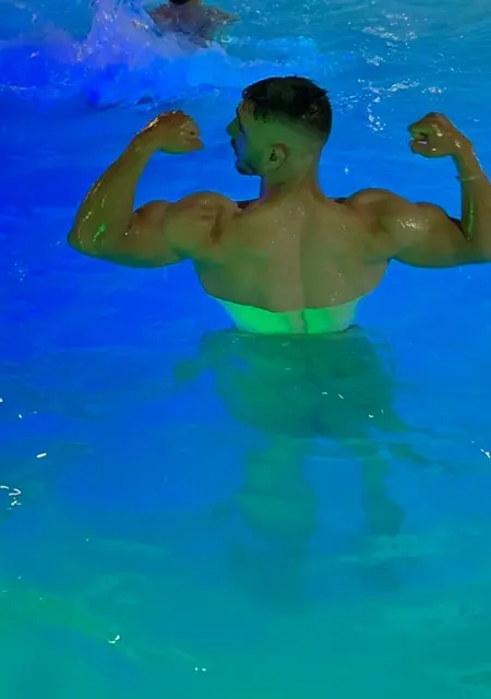 Hehed из Иерусалима, мне 24, познакомлюсь для открытые отношения