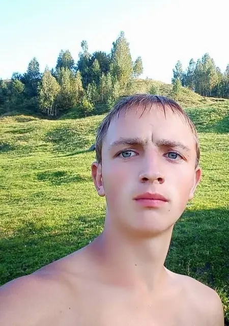 Я Николай, 45 років, знайомлюсь для відкриті стосунки у Чернігові