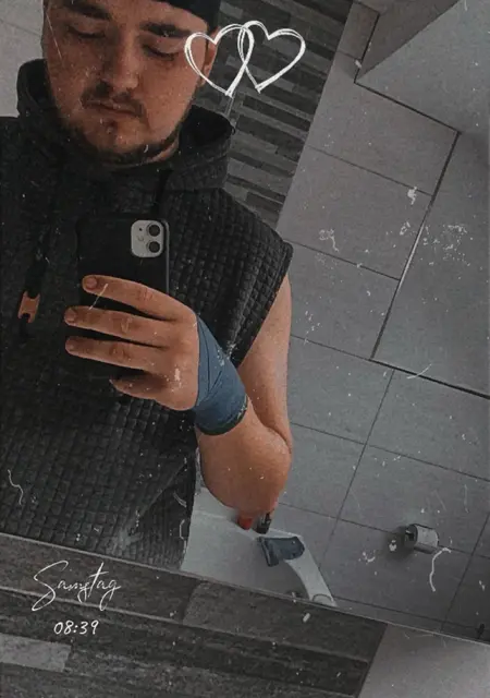 Yannik из Хильдбургхаузен, мне 20, познакомлюсь для постоянных отношений