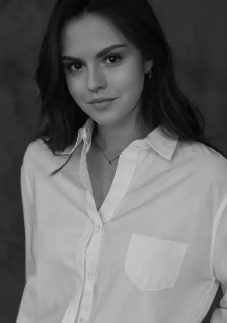 Я Амалія, 25 років, знайомлюсь для дружбы у Рівне