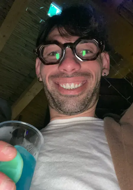 Я Gianni, 25, из Порчиа, ищу знакомства на одну ночь