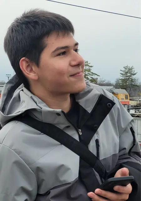 Я Кирилл, 18, из Rossendale, ищу знакомства на одну ночь