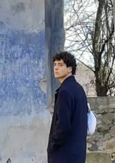 Я Mario, 25, из Бургаснувшего, ищу знакомство для общения