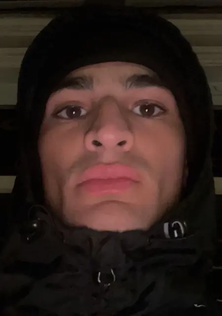 Liam из Тель-авива, мне 27, познакомлюсь без обязательств