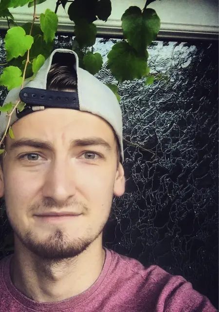 Я Zdendis, 28, знакомлюсь для совместных путешествий в Праге