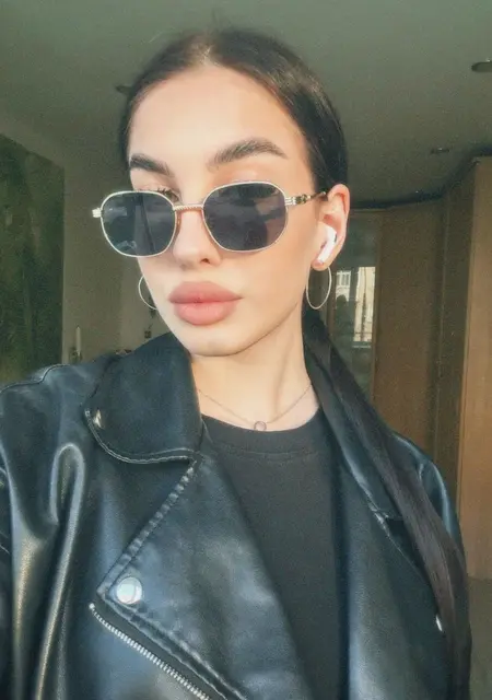 Марія з Чернівців, мені 19 років, познайомлюсь для спілкування