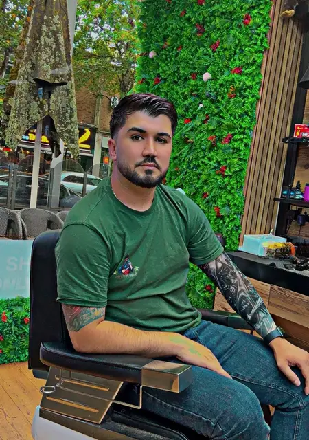 Я Dilan, 31, знакомлюсь для дружбы в Уоркингтон