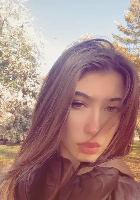 Lnessa из Киева, мне 22, познакомлюсь для приятного времяпровождения