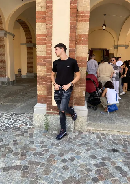 Я Mattia, 19, знакомлюсь для вирта в Риме