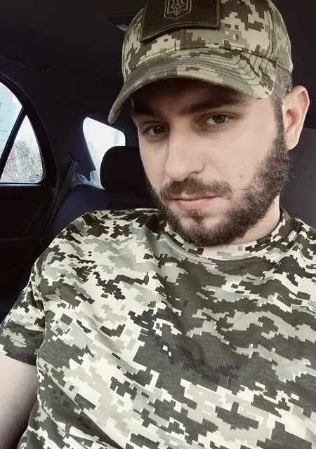 Андрей з Одеси, шукаю на сайті спілкування