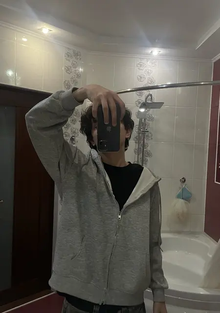 Андрей из Тирасполя, мне 18, познакомлюсь для вирта