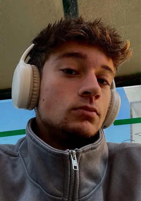 Javier de Zaragoza, busco en el sitio pasatiempo agradable