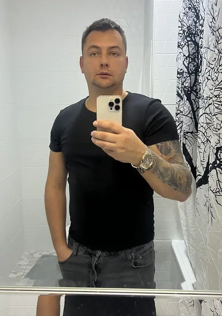 Vadim из Минска, мне 32, познакомлюсь для постоянных отношений