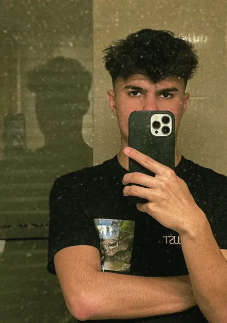 Francisco из Лиссабона, ищу на сайте знакомства без обязательств