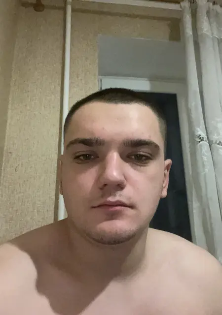 Я Руслан, 20, знакомлюсь без обязательств в Хмельницком