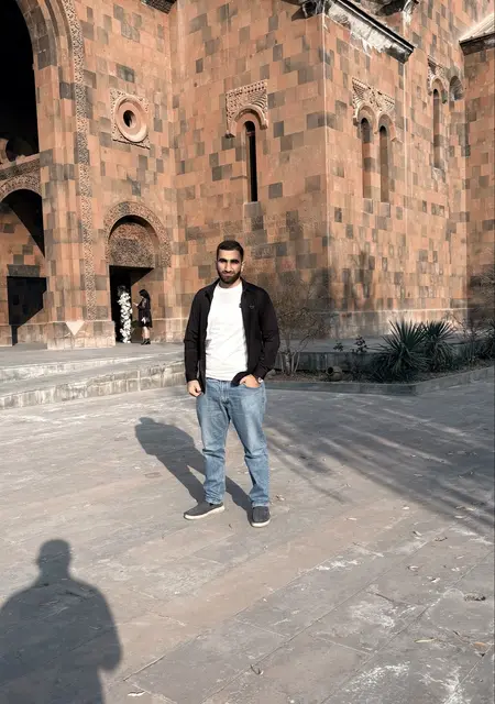 Я Lyut, 20, знакомлюсь для общения в Ереване