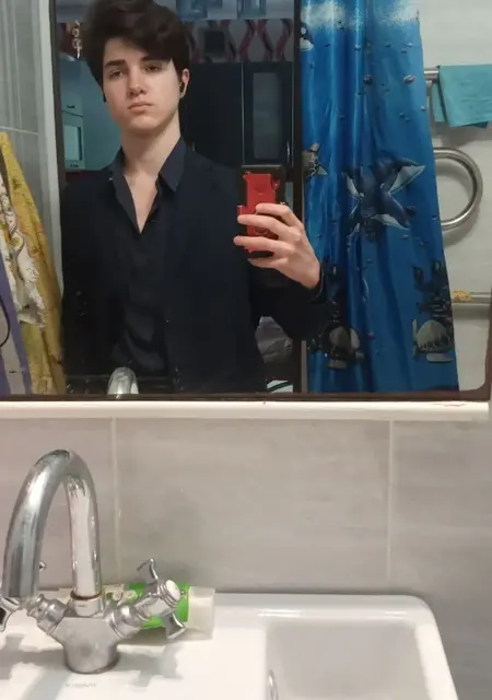 Даня из Актау, мне 31, познакомлюсь без обязательств