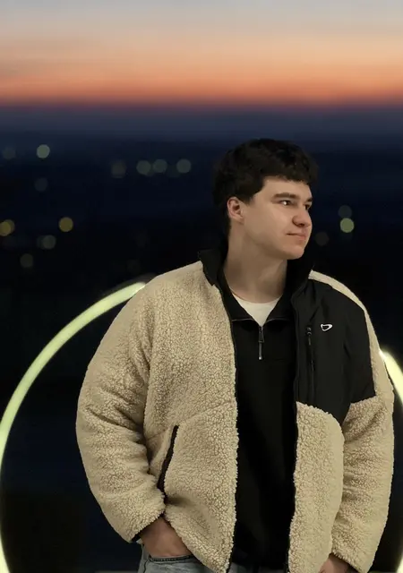 Я Андрей, 26, знакомлюсь для открытые отношения в Ровно