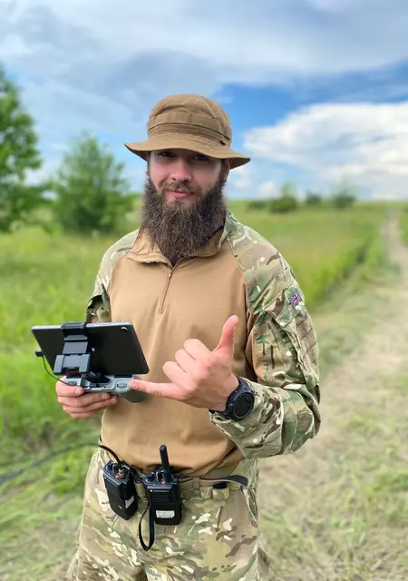 Maksym з Краматорська, мені 26 років, познайомлюсь для постійних стосунків