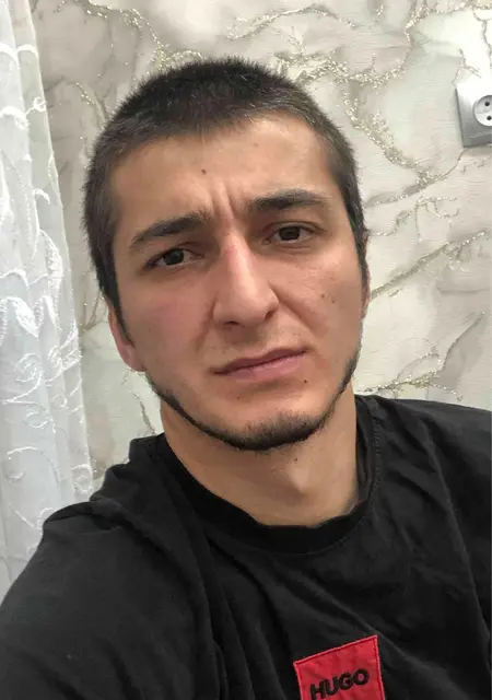 Альпинист из Макеевки, мне 25, познакомлюсь на одну ночь