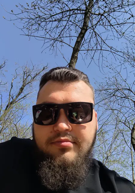 Алексей з Макіївки, шукаю на сайті дружбу