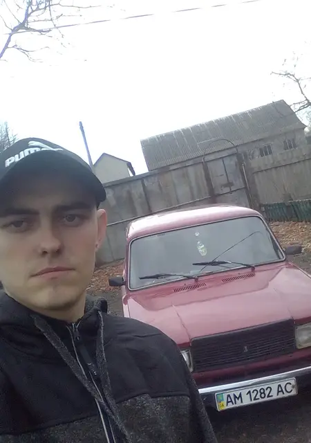 Я Иван, 27, из Полтавы, ищу знакомства без обязательств