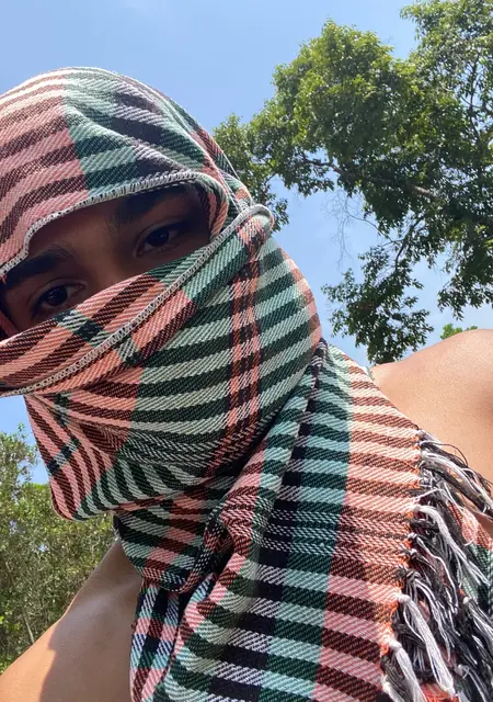 Jhon J из Буэнос-айреса, ищу на сайте вирта